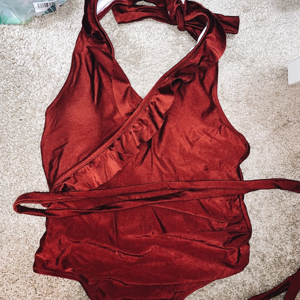 One piece swimsuit